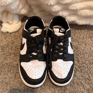 Nike black panda dunks